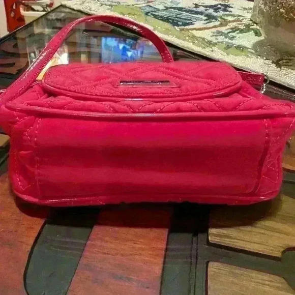 Vera Bradley Quilted Crossbody - Picture 8 of 8